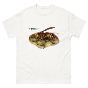 Asian Giant Hornet (Vespa mandarinia) t-shirt